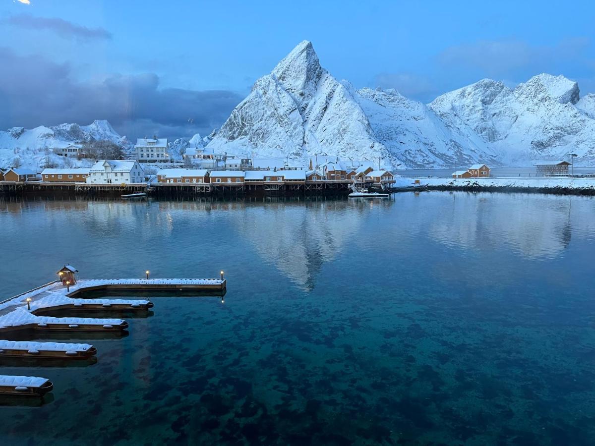 Lofoten Suite Apartments - Rostad Retro Rorbuer Рейне Екстер'єр фото