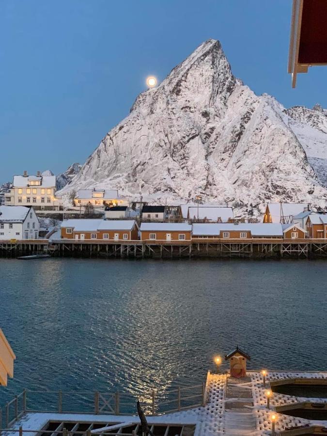 Lofoten Suite Apartments - Rostad Retro Rorbuer Рейне Екстер'єр фото