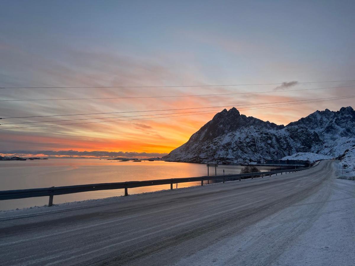 Lofoten Suite Apartments - Rostad Retro Rorbuer Рейне Екстер'єр фото