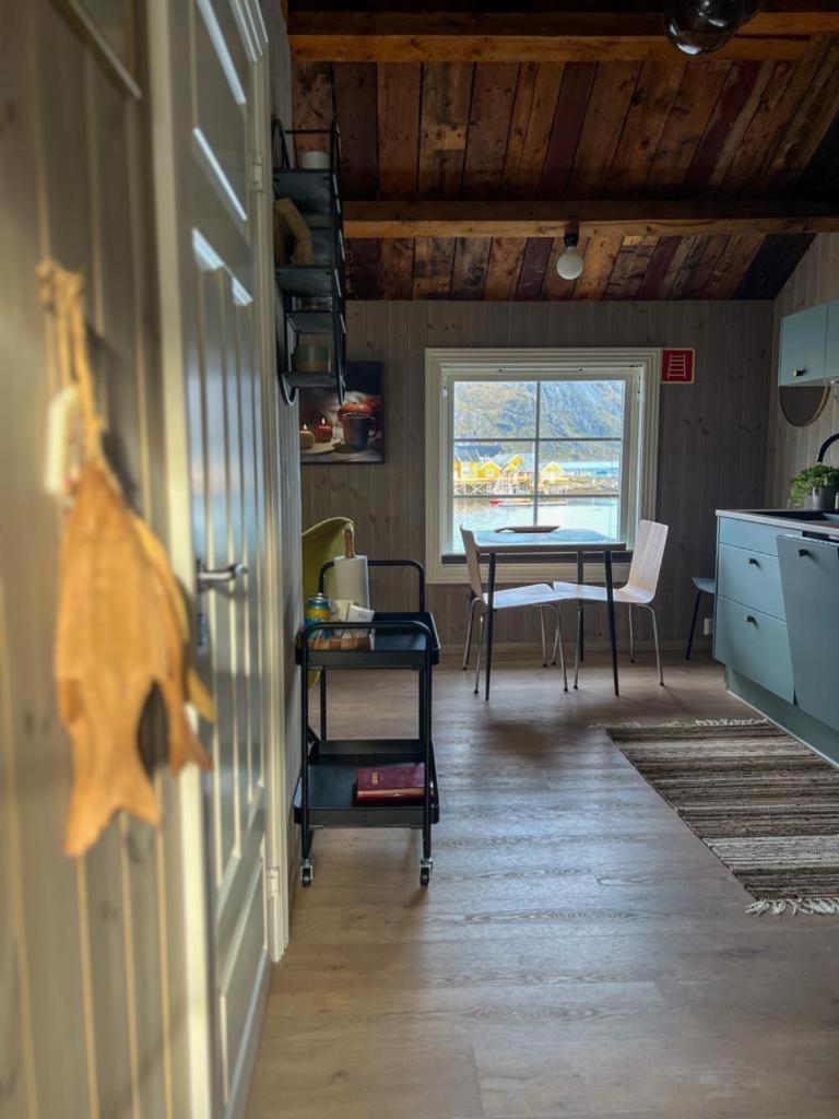 Lofoten Suite Apartments - Rostad Retro Rorbuer Рейне Екстер'єр фото