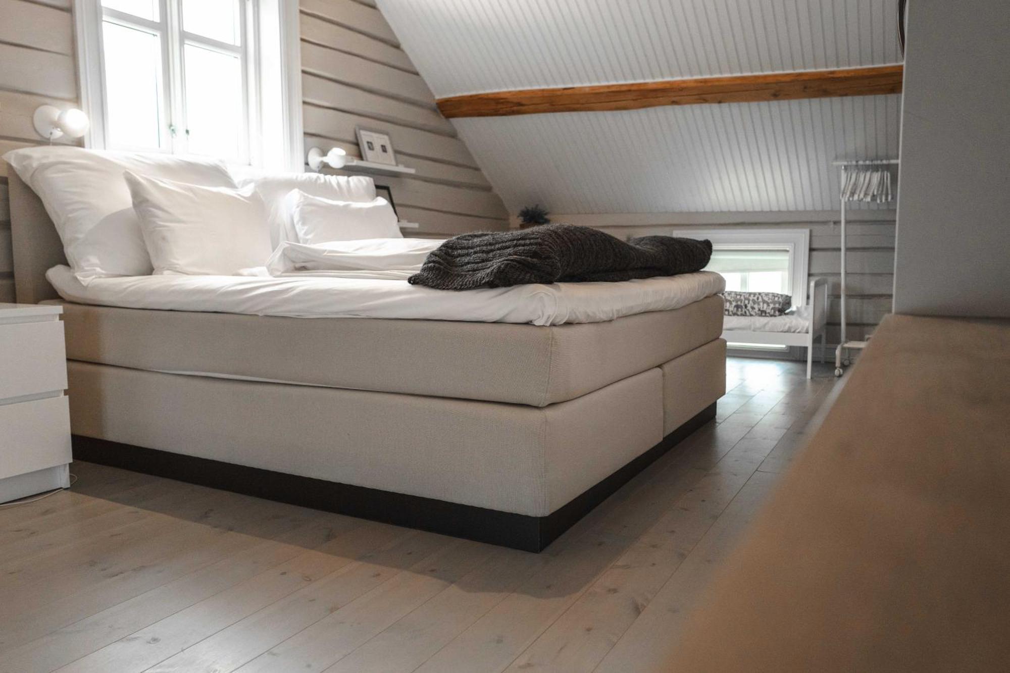 Lofoten Suite Apartments - Rostad Retro Rorbuer Рейне Екстер'єр фото